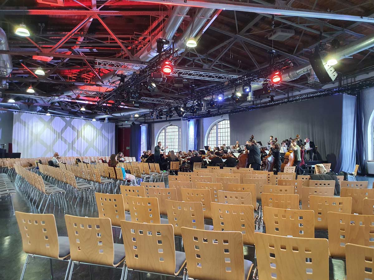 Weihnachtskonzert - Lokhalle 2023