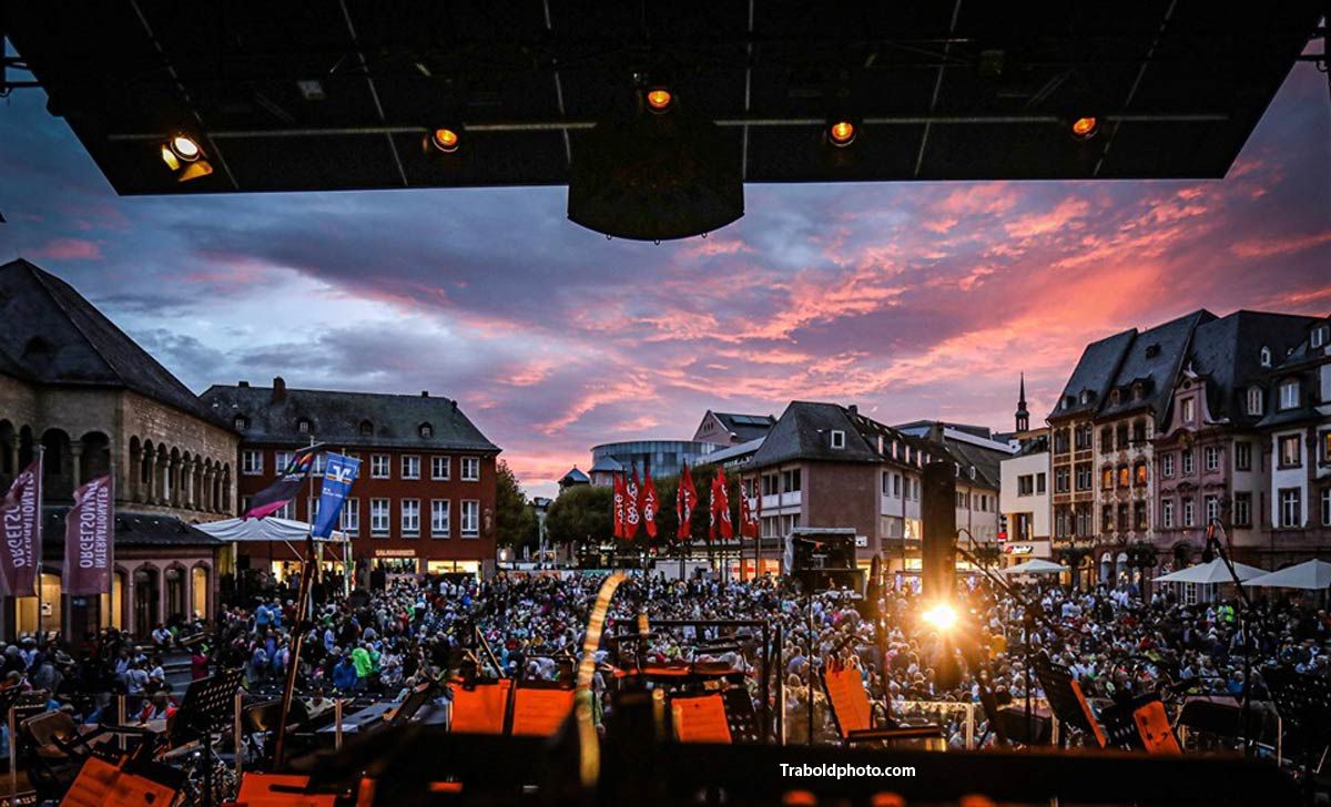 3. Symphonic Rock Night Domplatz Mainz Sinfonietta Mainz